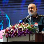 سرلشکر سلامی: ‌ایران است که آمریکا را مدیریت می‌کند/ آمریکا دیگر “قدرت، ‌‌نفوذ و تسلط سیاسی” ۴۳ سال پیش را ندارد